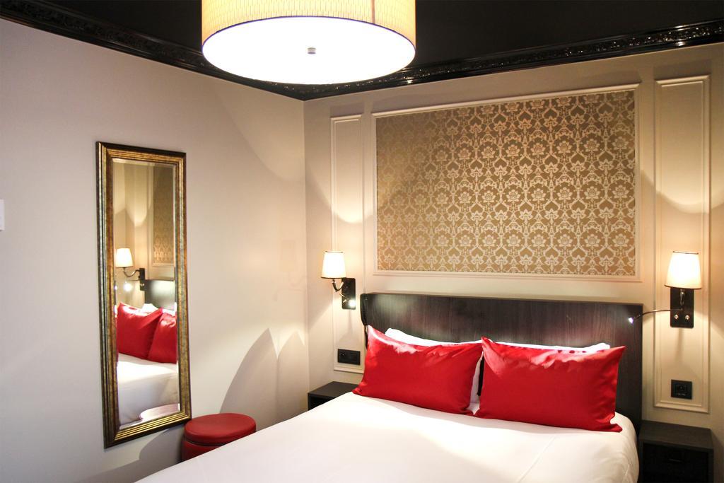 Best Western Le Montmartre - Saint Pierre Париж Екстериор снимка