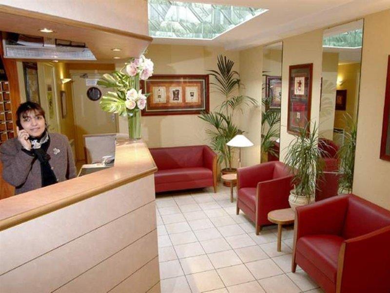 Best Western Le Montmartre - Saint Pierre Париж Екстериор снимка