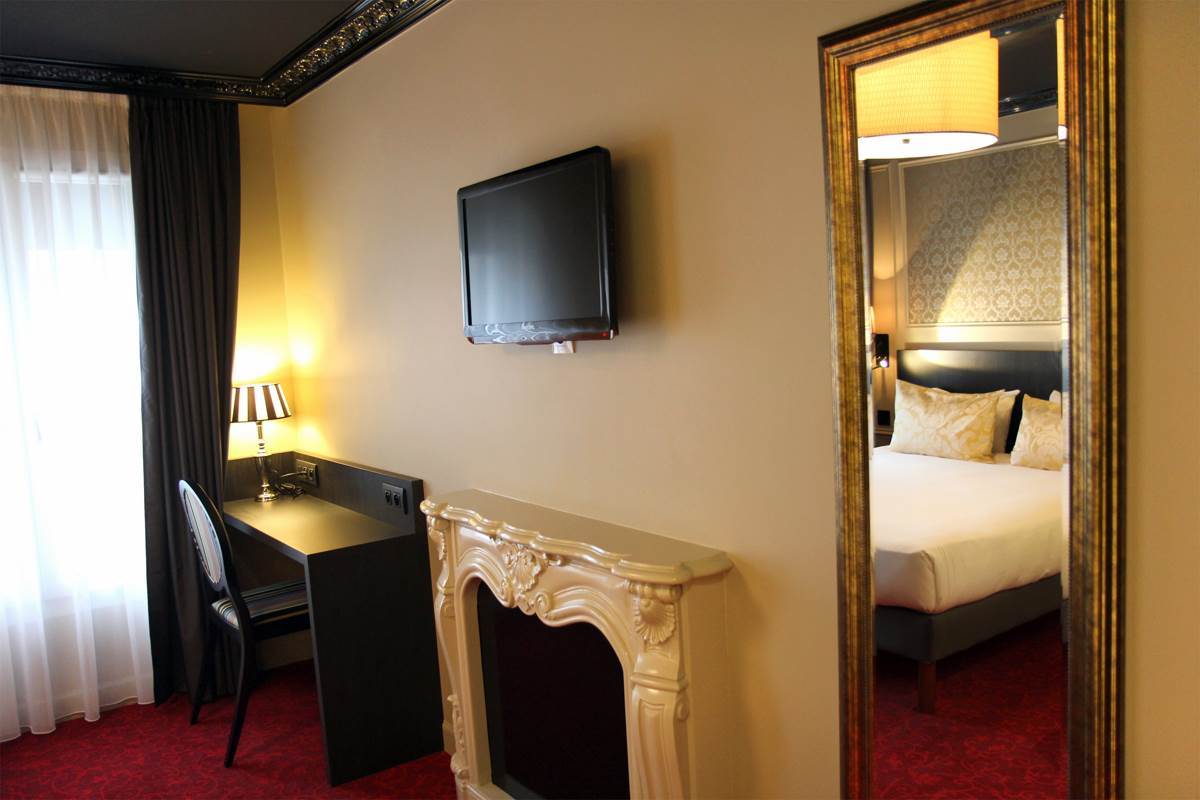Best Western Le Montmartre - Saint Pierre Париж Екстериор снимка