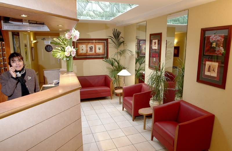 Best Western Le Montmartre - Saint Pierre Париж Екстериор снимка