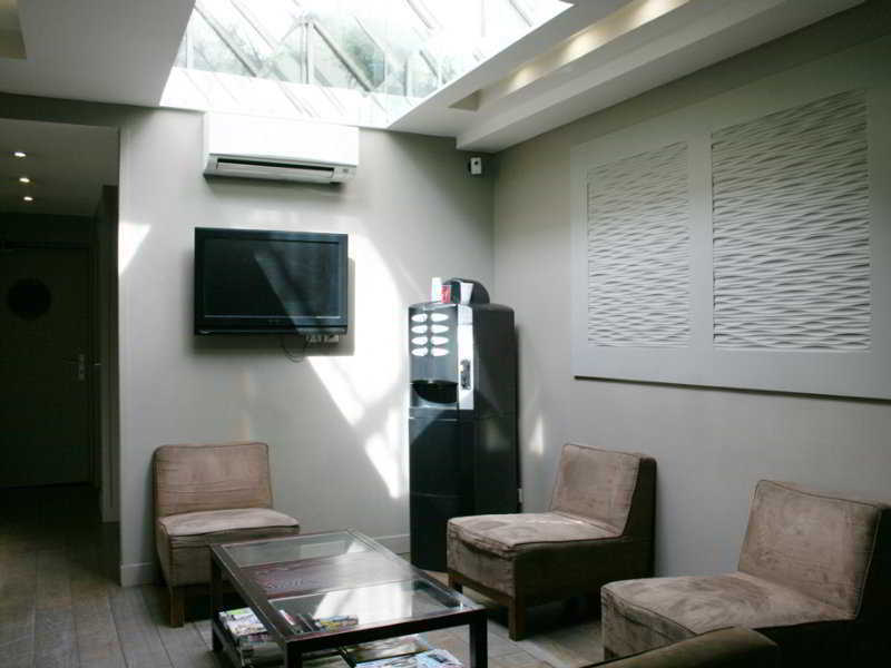 Best Western Le Montmartre - Saint Pierre Париж Екстериор снимка