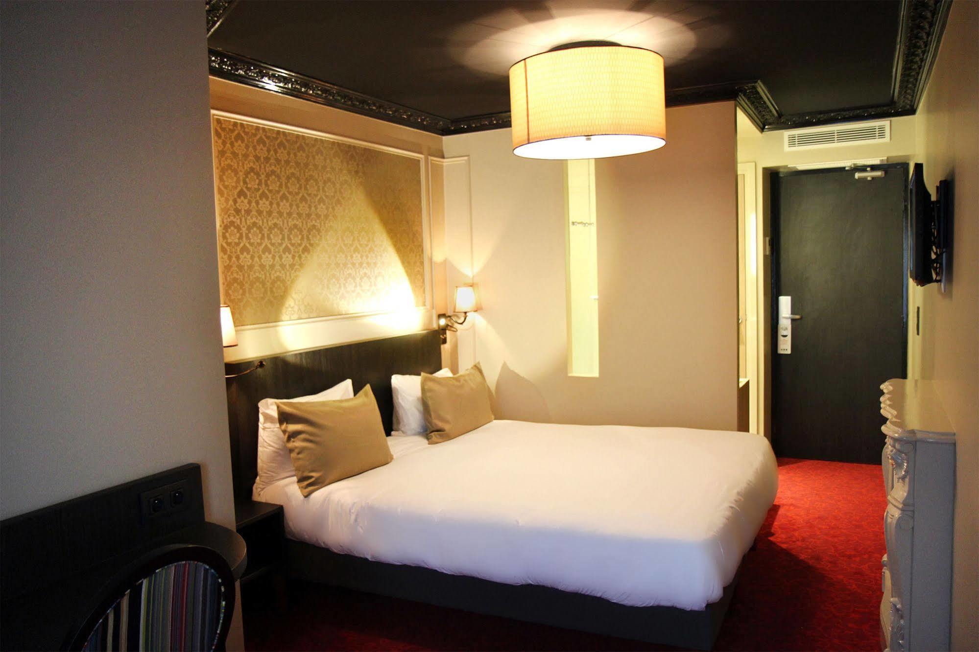Best Western Le Montmartre - Saint Pierre Париж Екстериор снимка
