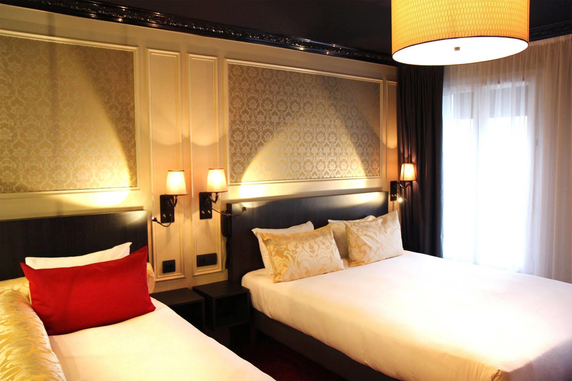 Best Western Le Montmartre - Saint Pierre Париж Екстериор снимка